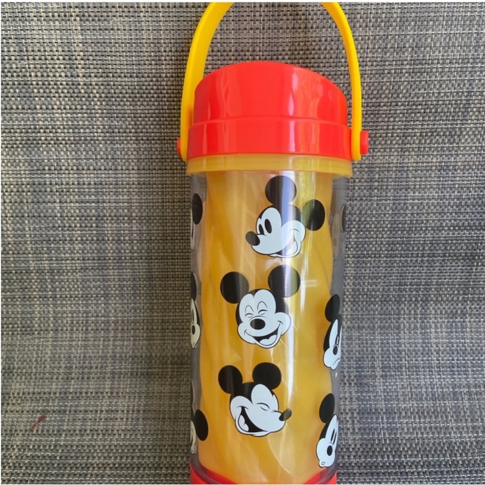Disney‎ Mickey Mouse Tumbler Cup Color Changing Flip Top And Straw
